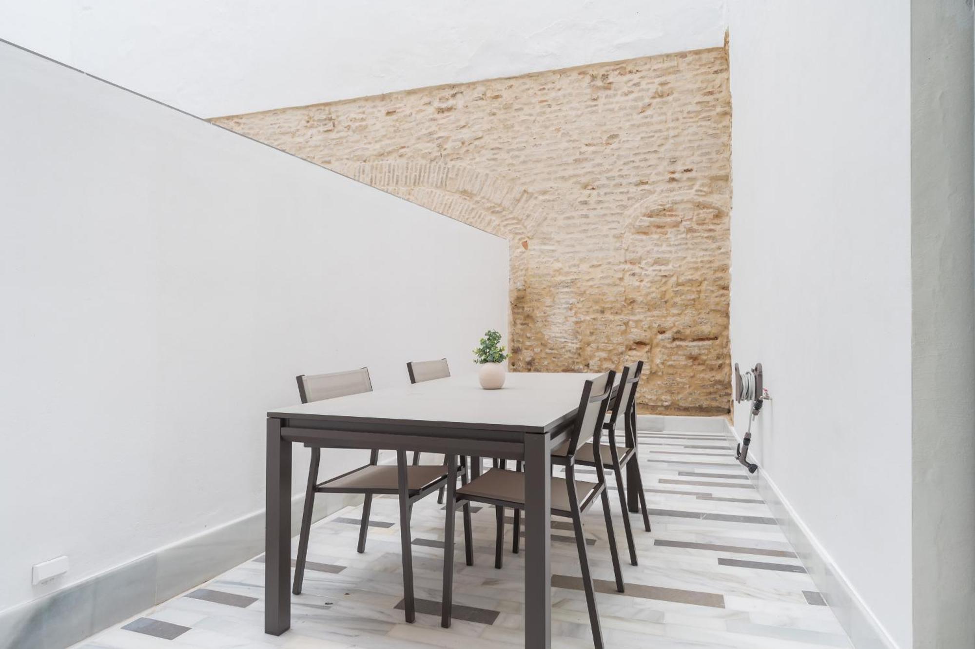 New Design Apartment - Private Patio - Gallos 2 세비야 외부 사진