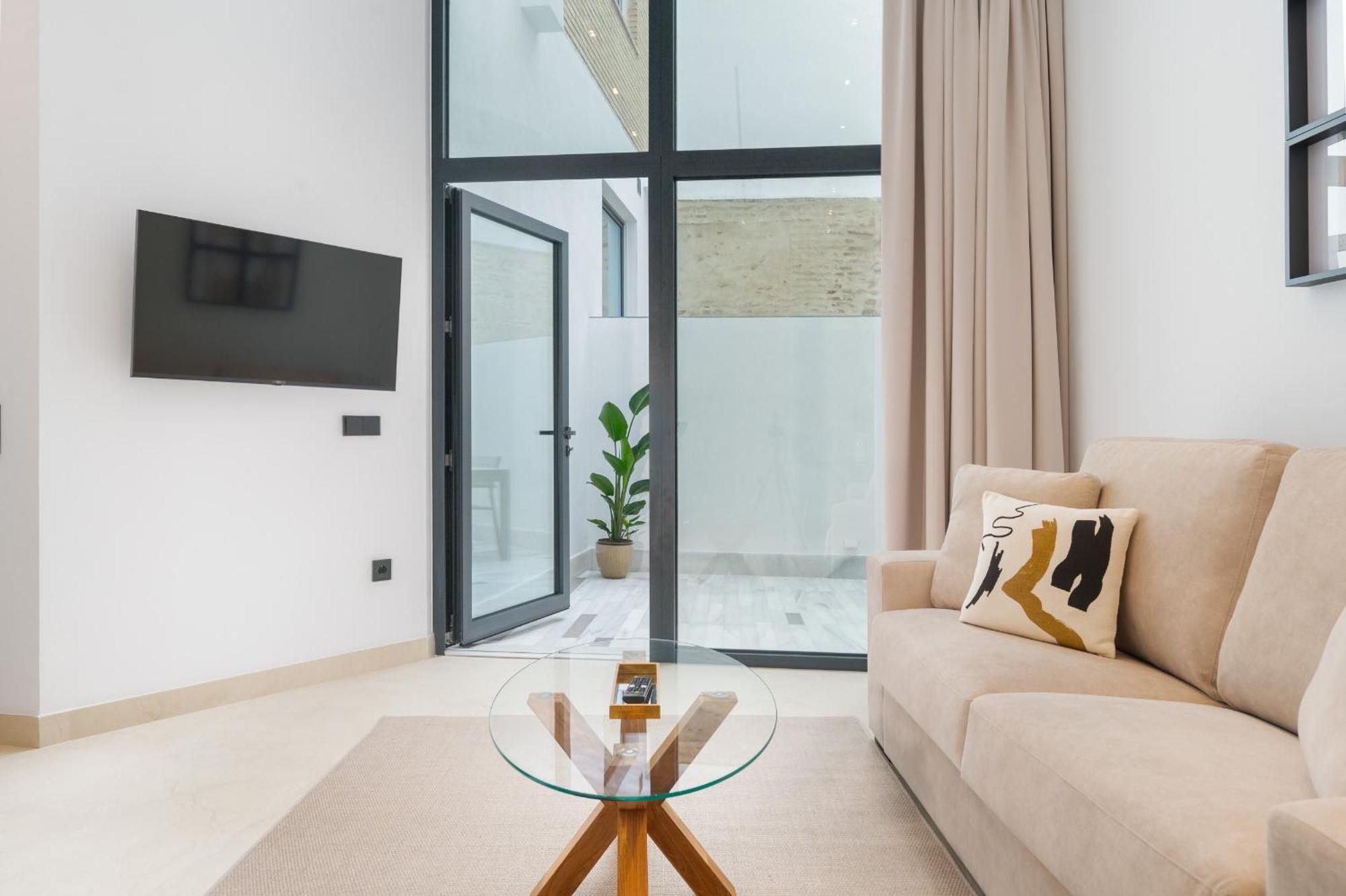 New Design Apartment - Private Patio - Gallos 2 세비야 외부 사진