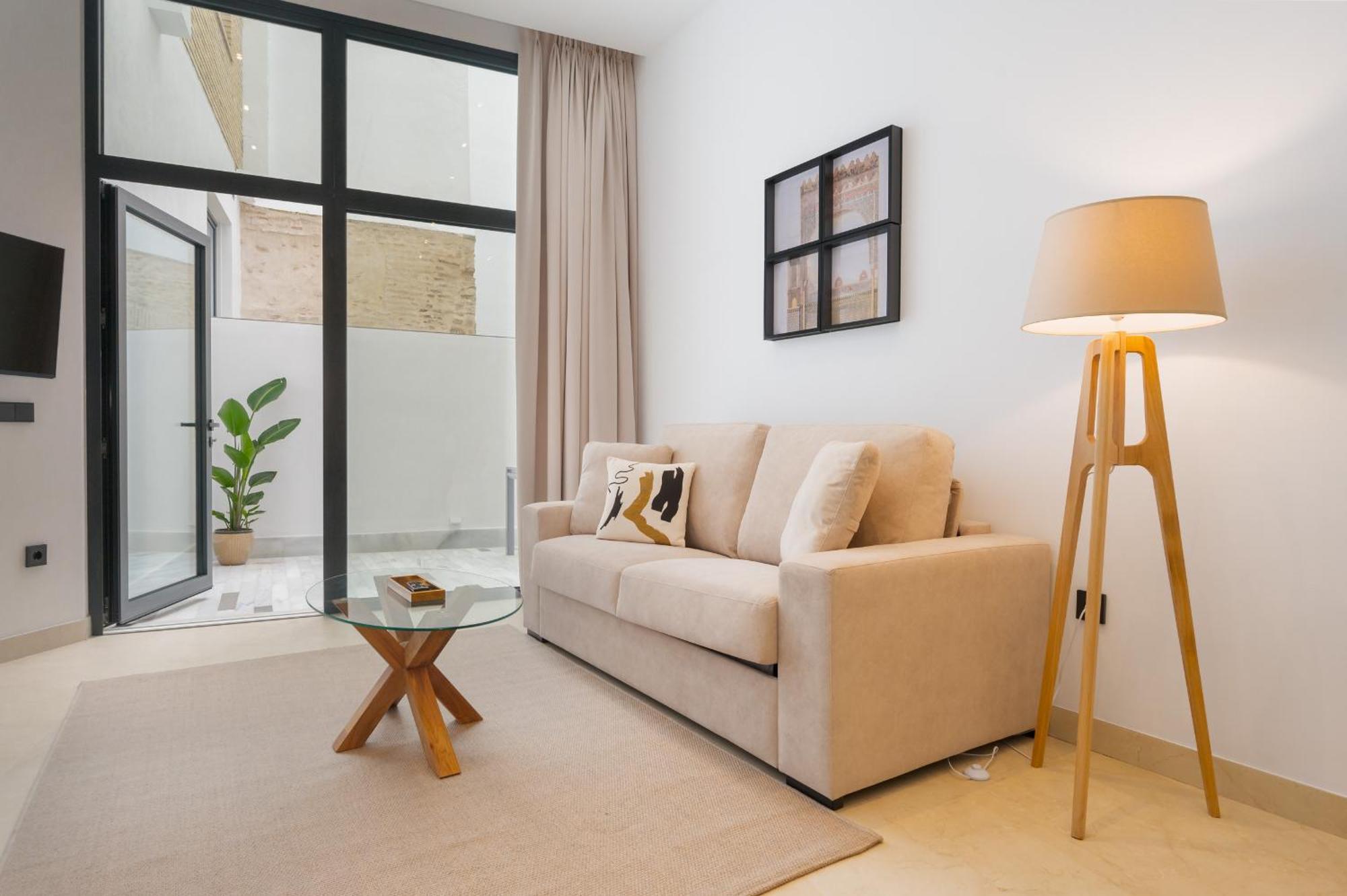 New Design Apartment - Private Patio - Gallos 2 세비야 외부 사진