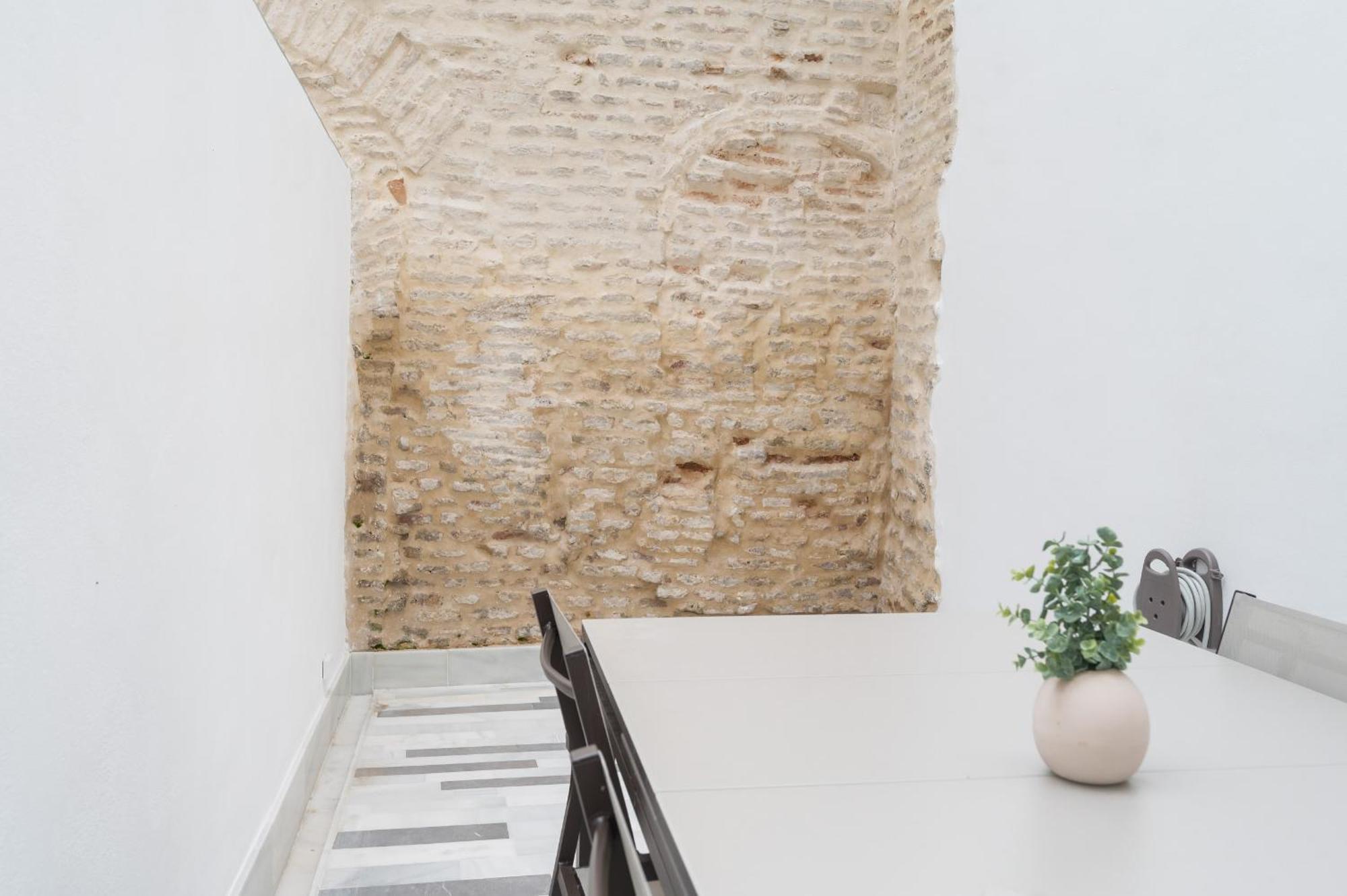 New Design Apartment - Private Patio - Gallos 2 세비야 외부 사진